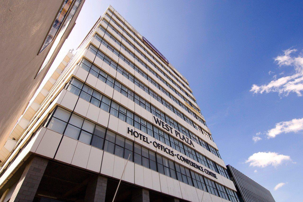 Premier Inn West Bromwich Central ภายนอก รูปภาพ