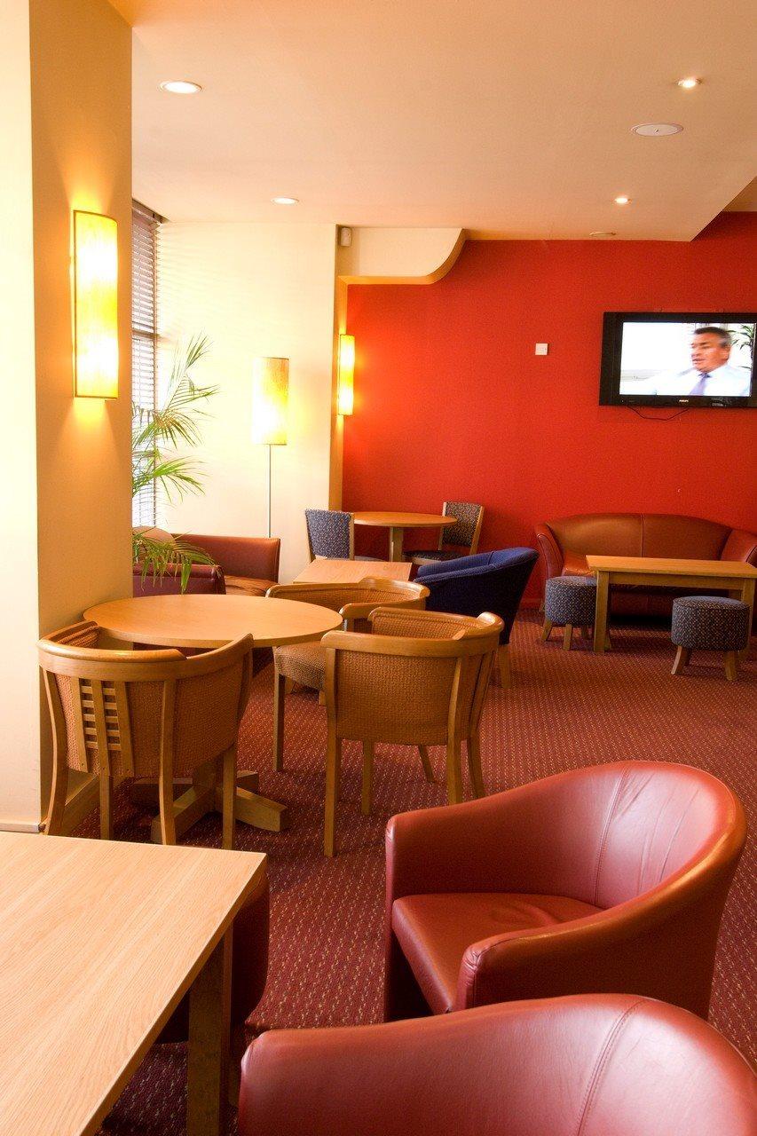 Premier Inn West Bromwich Central ภายนอก รูปภาพ